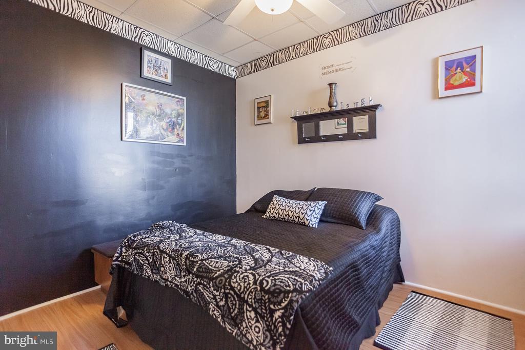 2406 S 4TH STREET