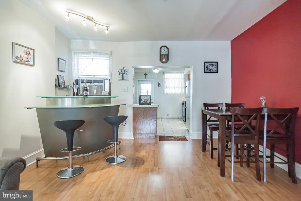2406 S 4TH STREET