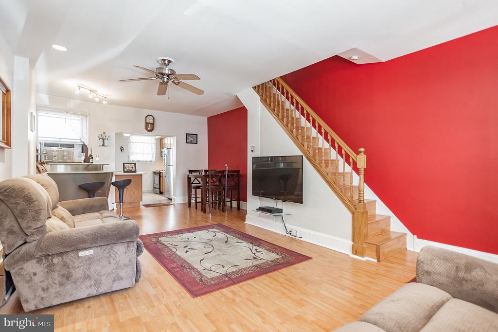 2406 S 4TH STREET