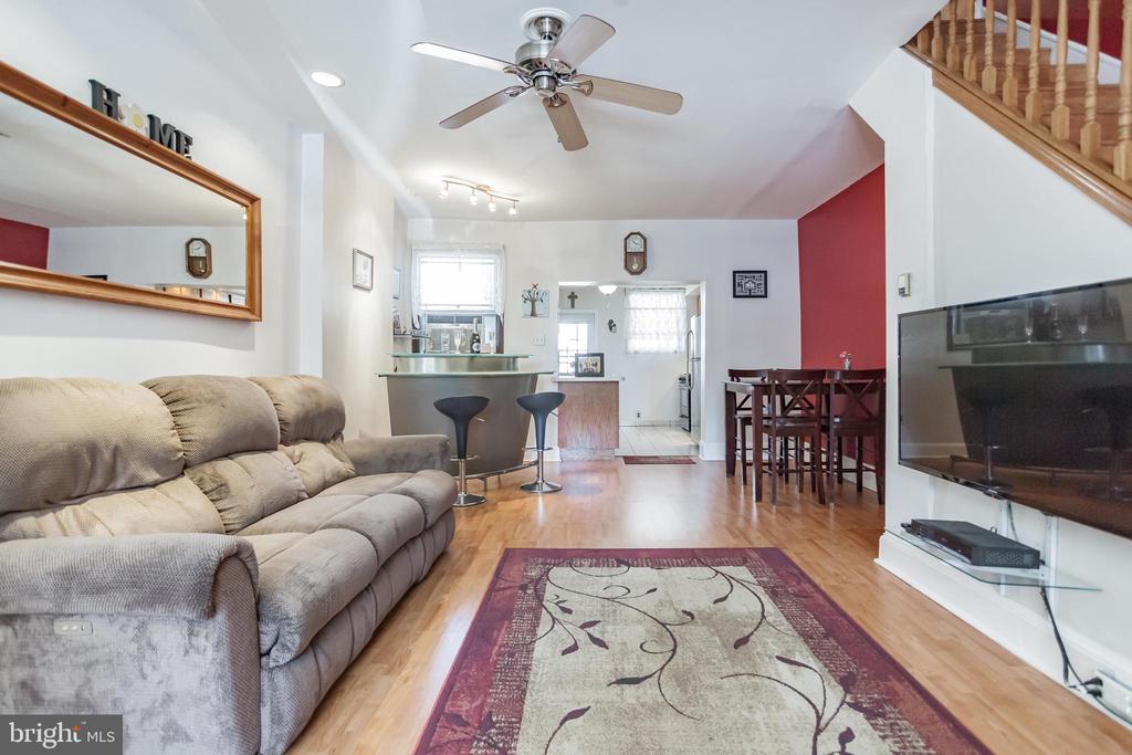 2406 S 4TH STREET