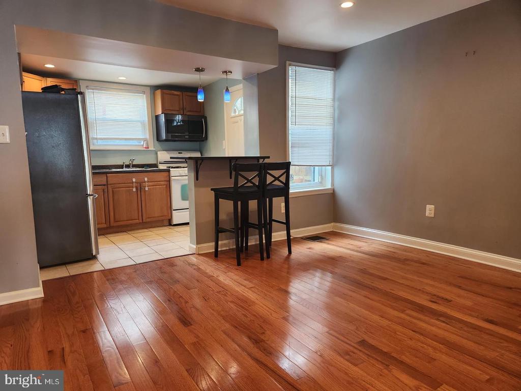 2455 TULIP STREET