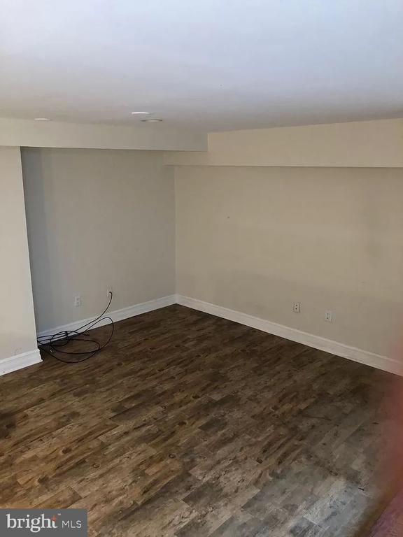 902 SPRUCE STREET 2
