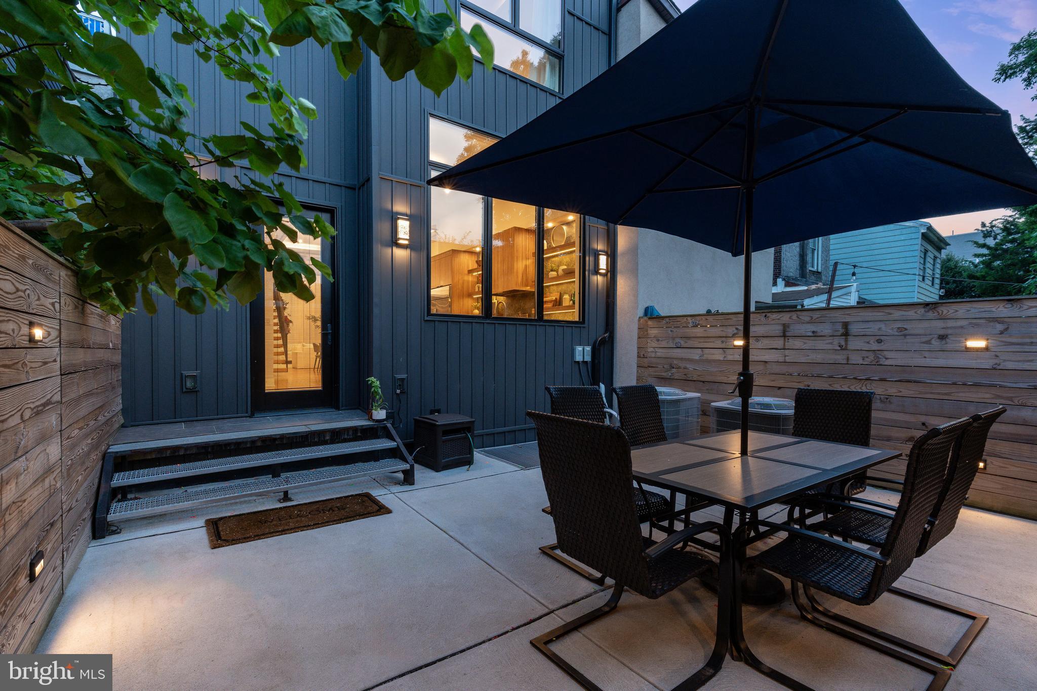 227 E ALLEN STREET