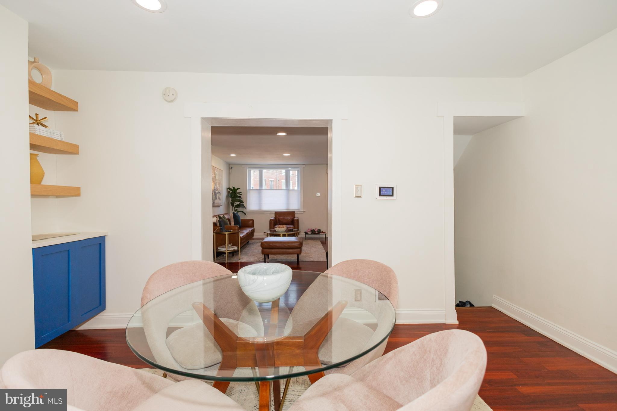 2528 CARPENTER STREET