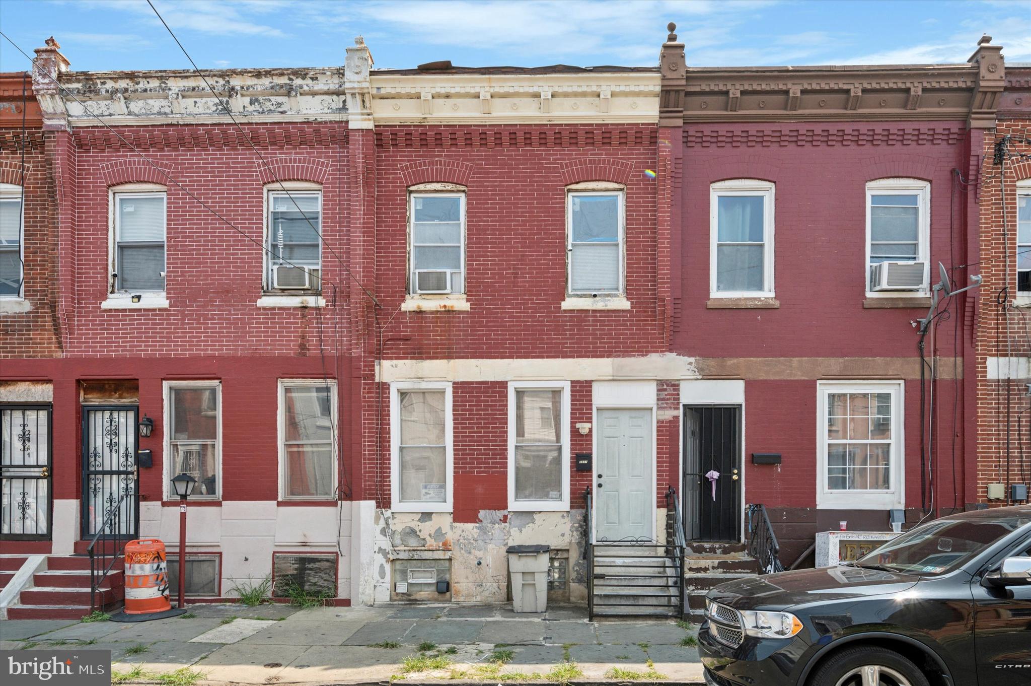 2837 N HANCOCK STREET