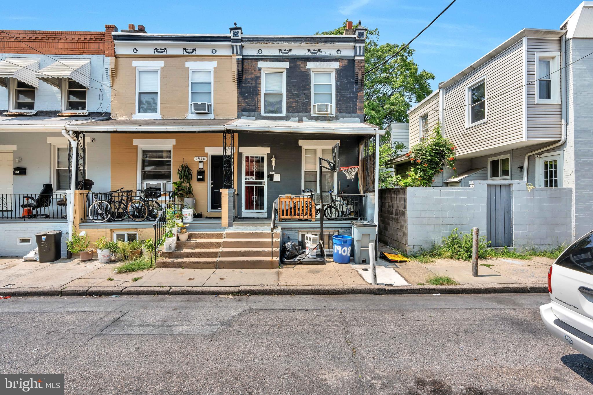 1908 S BEECHWOOD STREET
