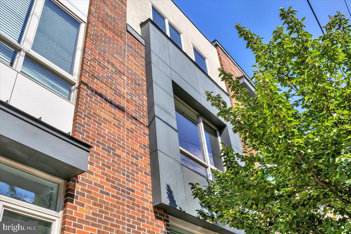 916 N 5TH STREET
