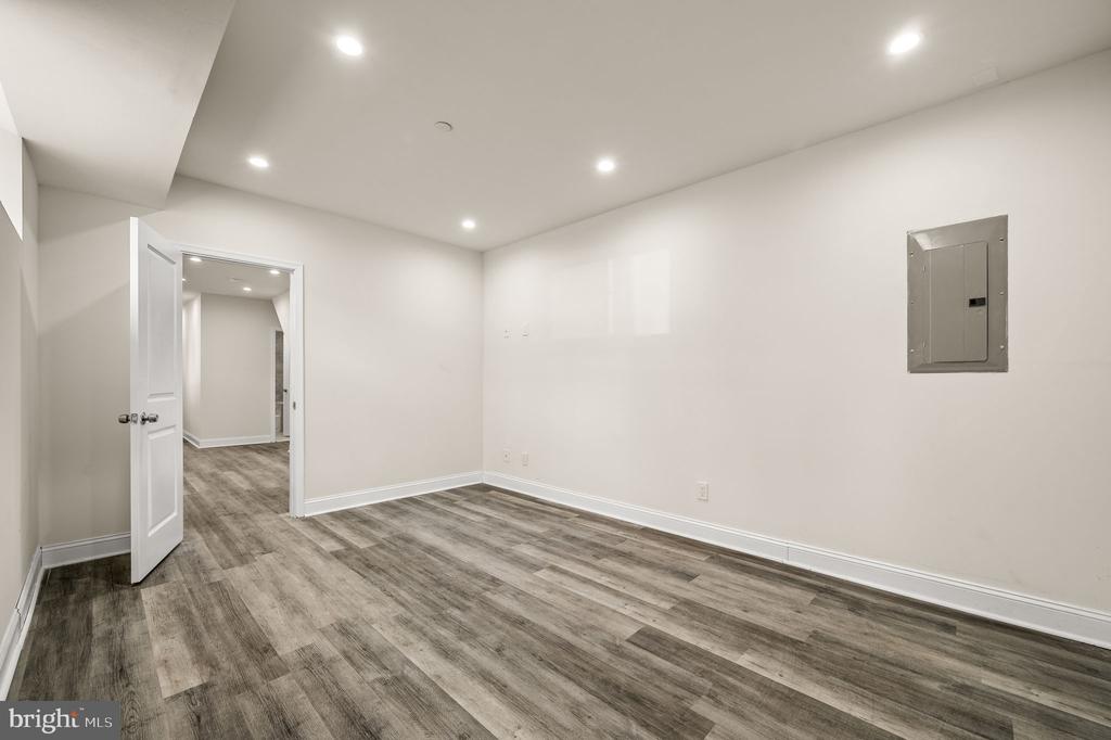 1335 S 46TH STREET