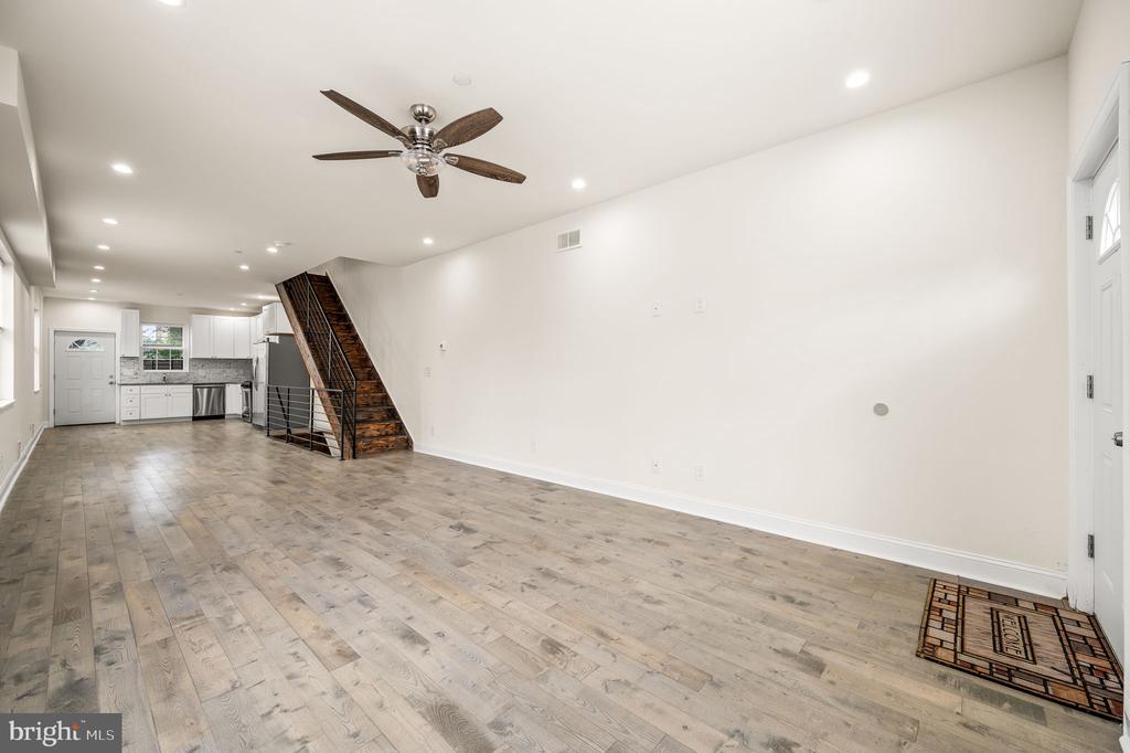 1335 S 46TH STREET