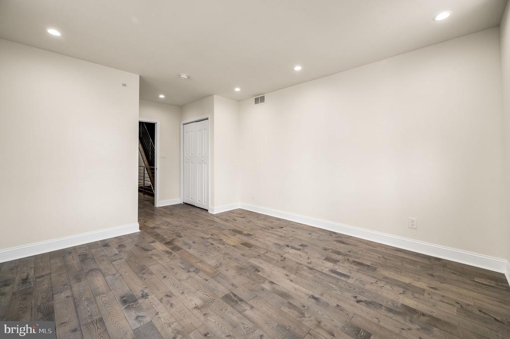 1335 S 46TH STREET