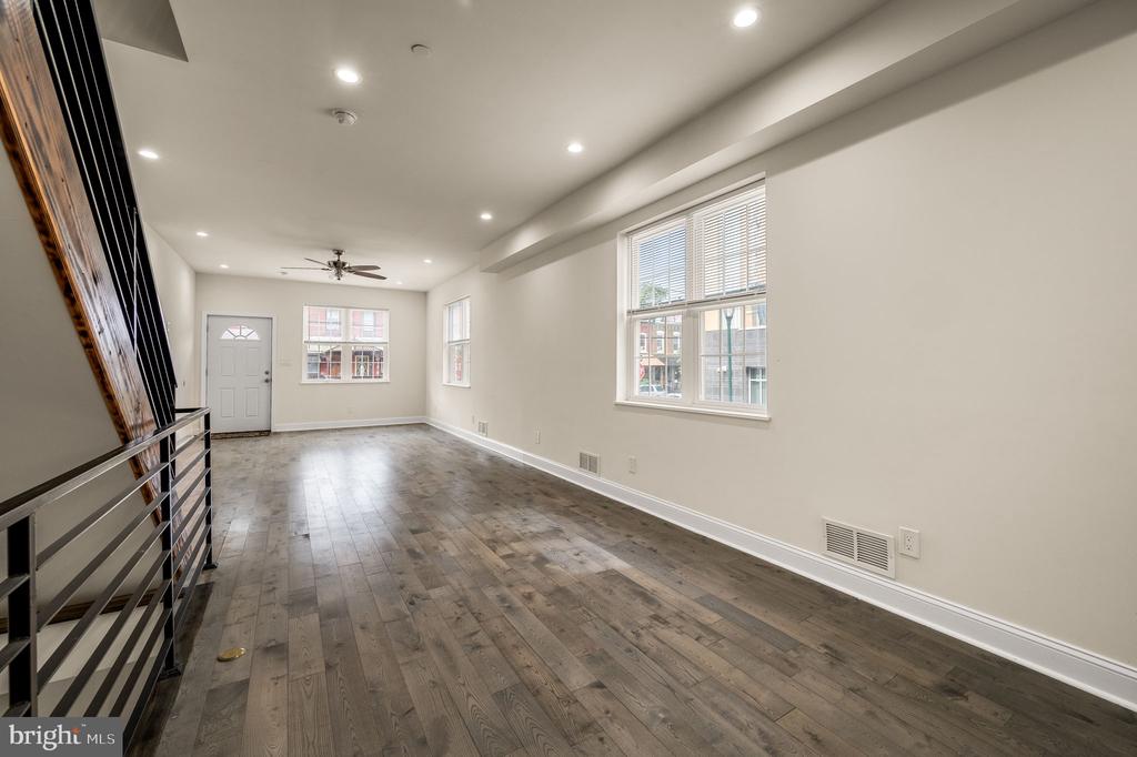 1335 S 46TH STREET