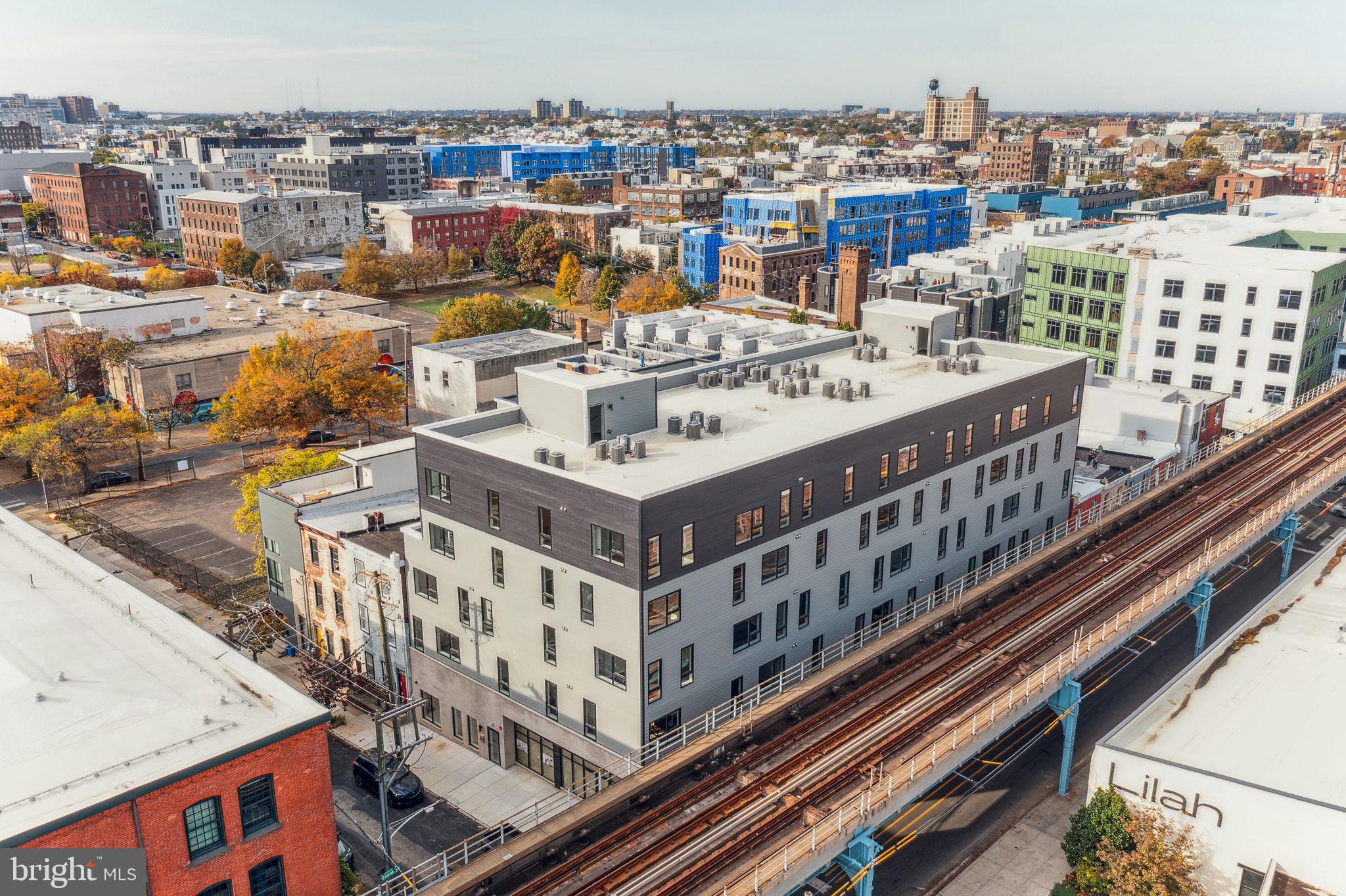 101 W OXFORD STREET 211