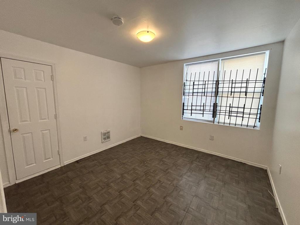 401 W WINGOHOCKING STREET 1ST FLOOR