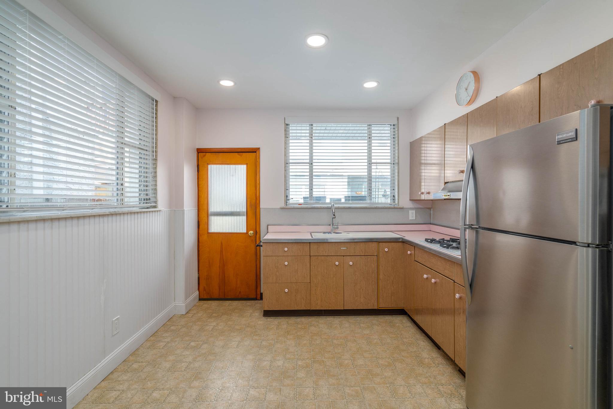 1947 FITZGERALD STREET