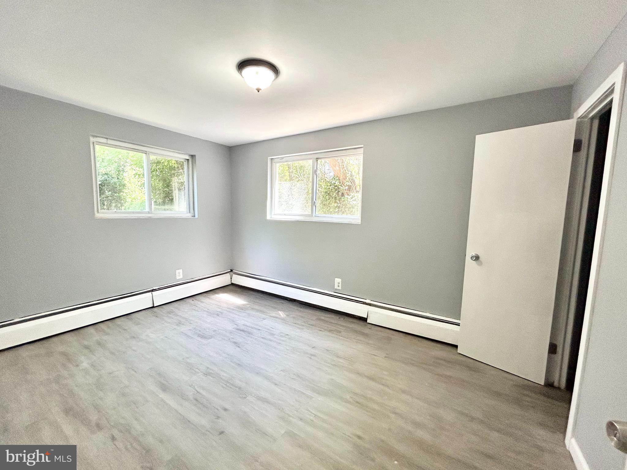 731 MAPLE LANE 4