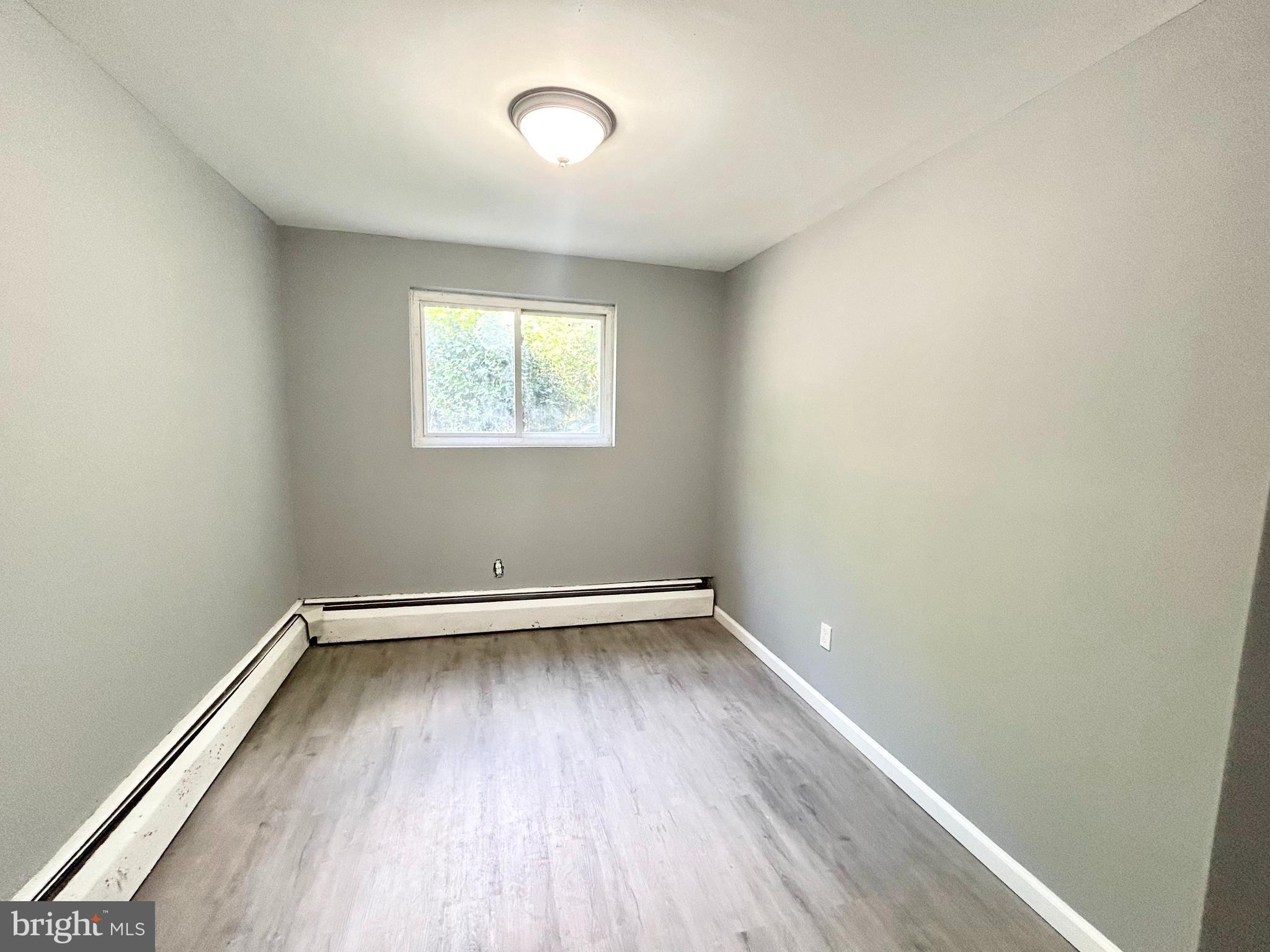 731 MAPLE LANE 4