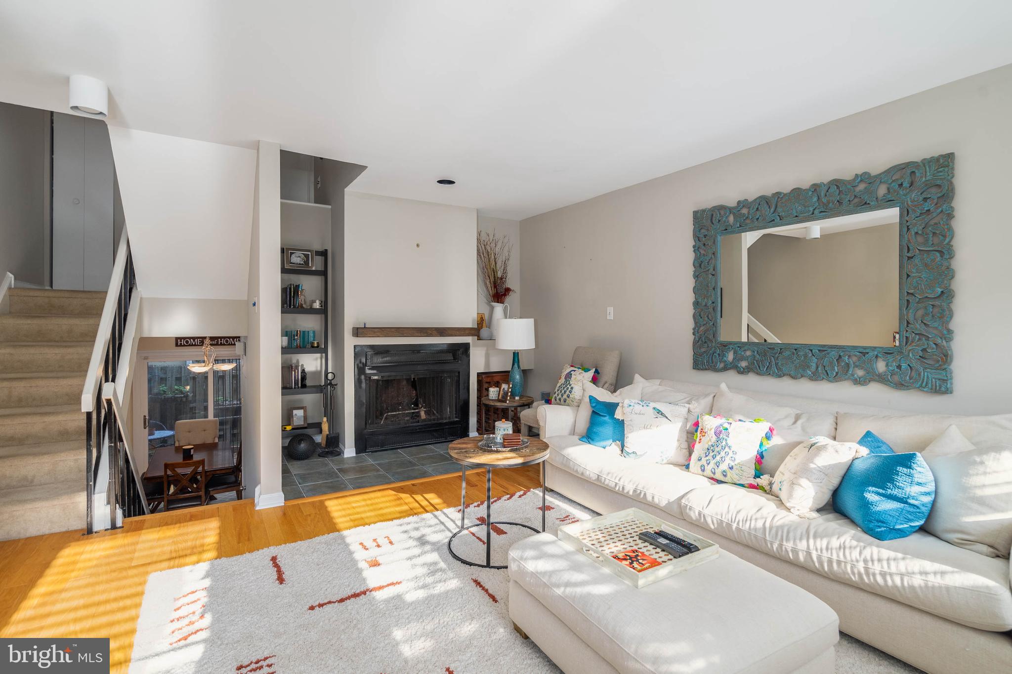 729 S 11TH STREET