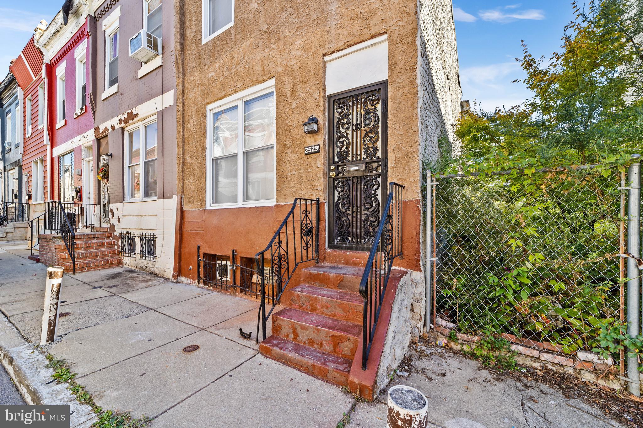 2529 N GRATZ STREET