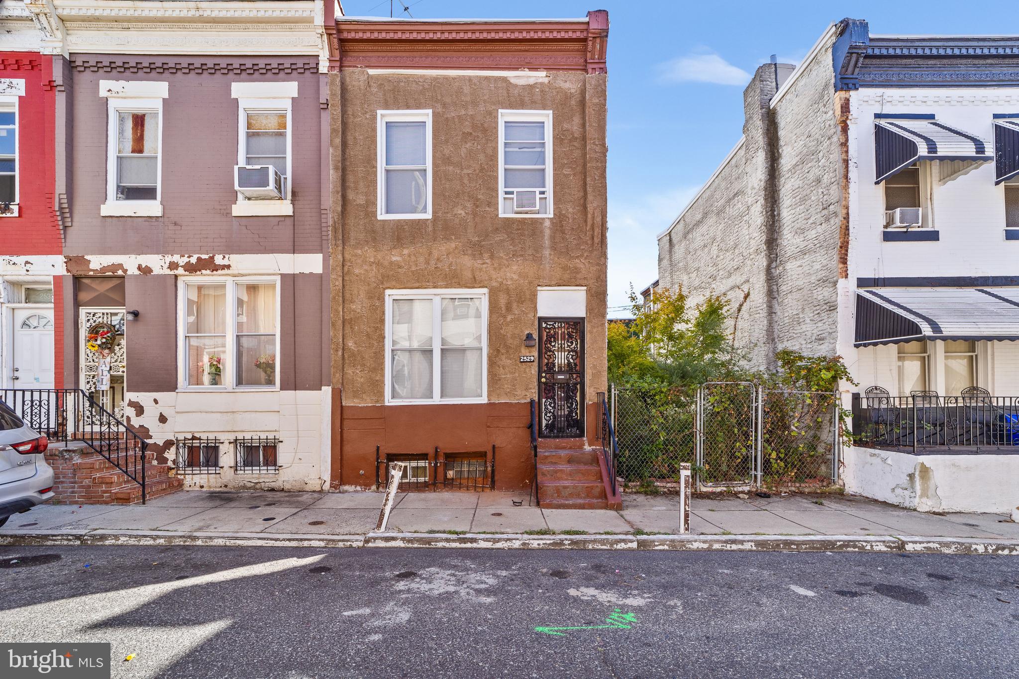 2529 N GRATZ STREET