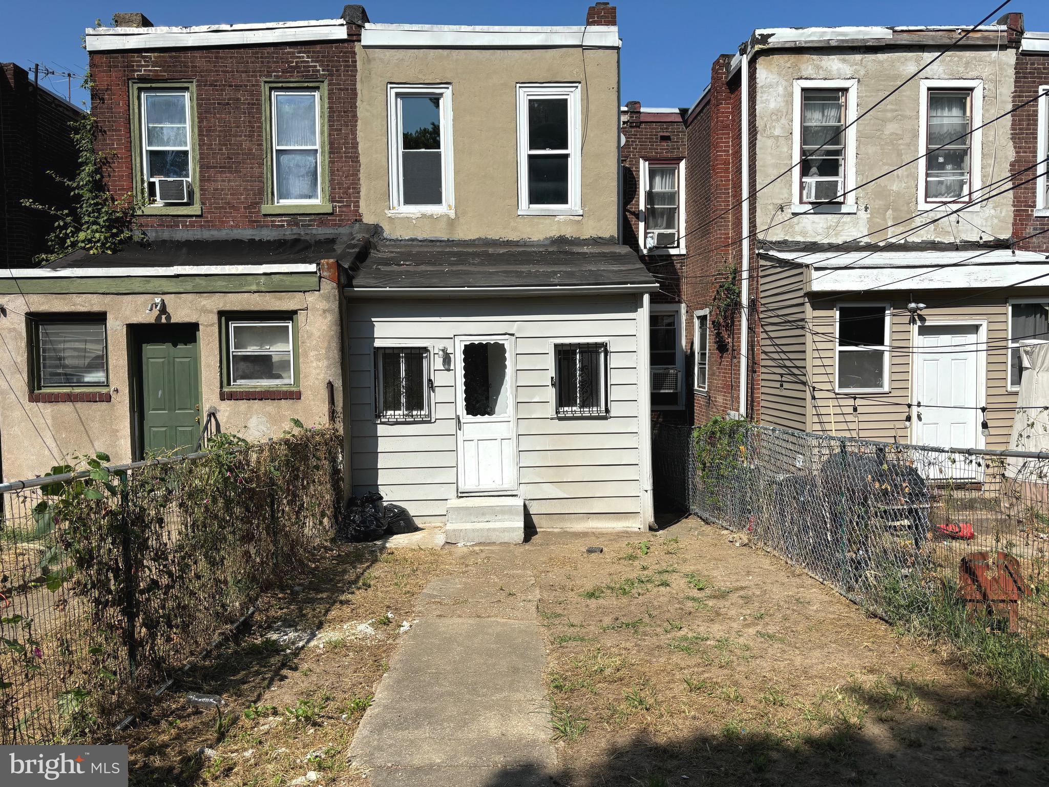 1520 W WINGOHOCKING STREET