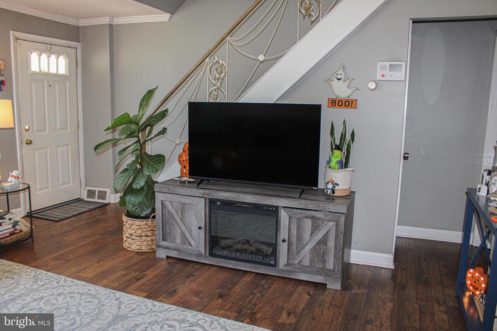 4339 DEERPATH LANE
