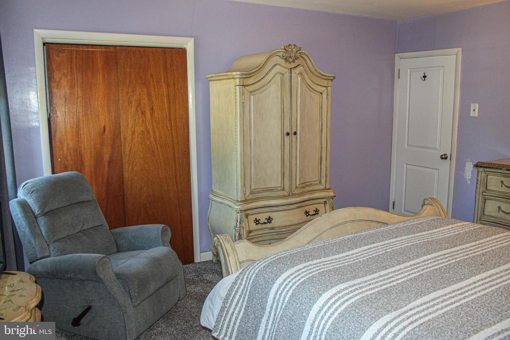 4339 DEERPATH LANE