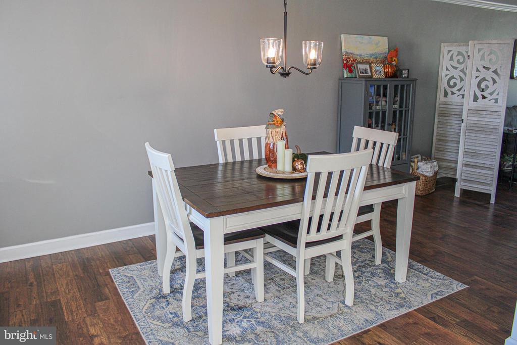 4339 DEERPATH LANE