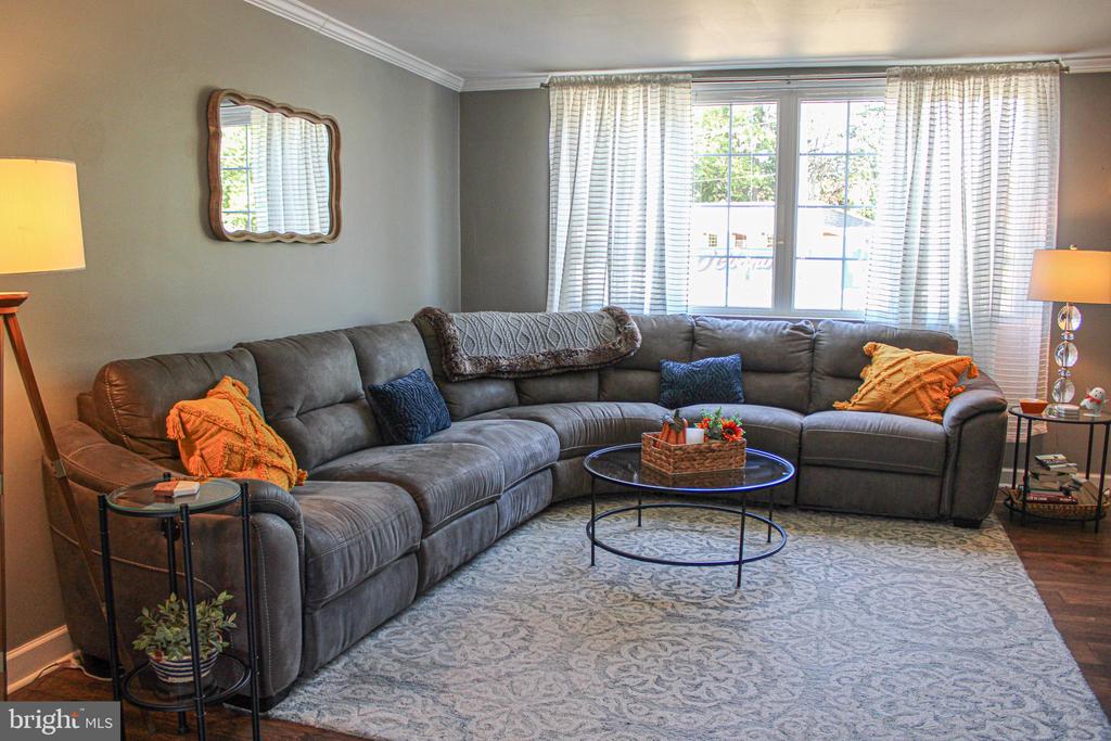4339 DEERPATH LANE