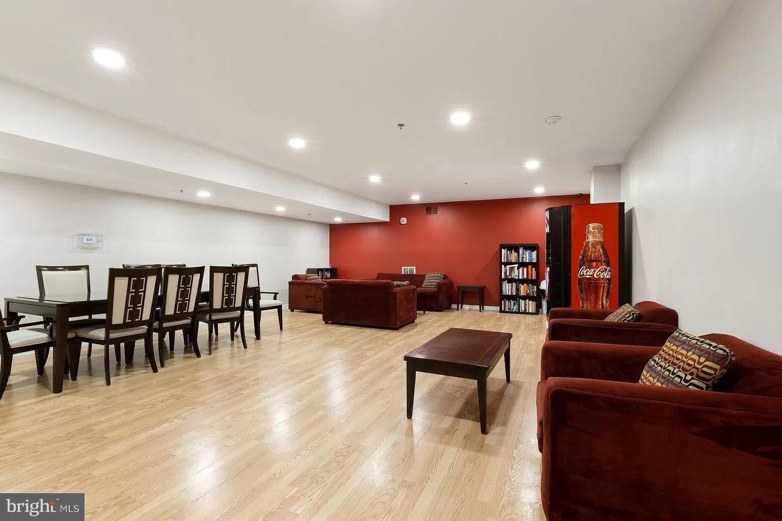 1324 LOCUST STREET 316