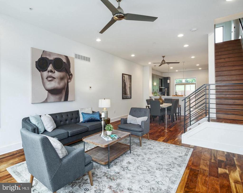 740 S COLUMBUS BOULEVARD 45