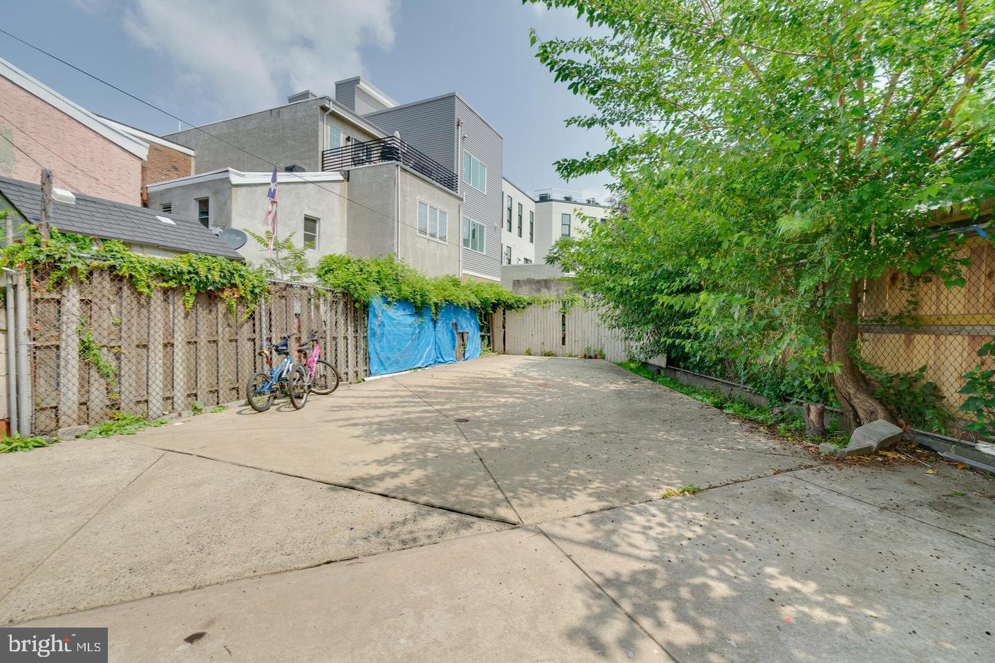 1425 MARLBOROUGH STREET