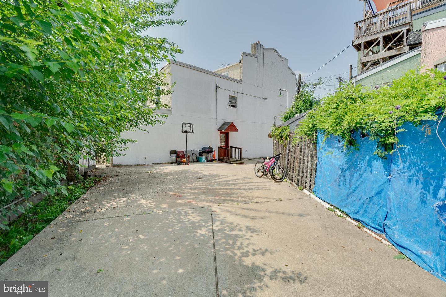 1425 MARLBOROUGH STREET