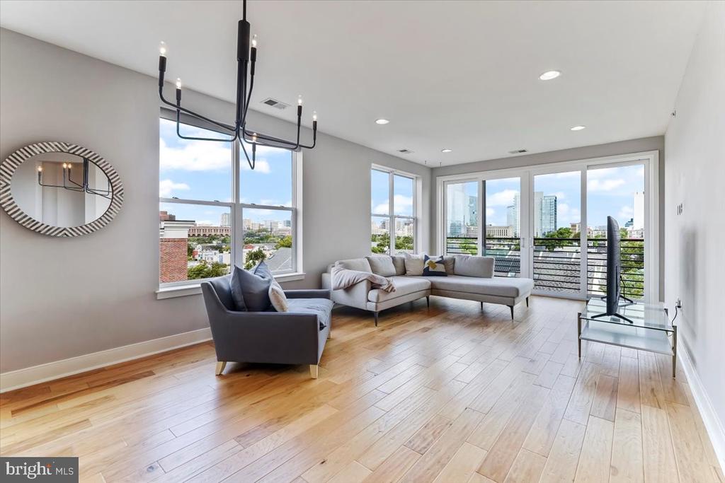 600 S 24TH STREET 503