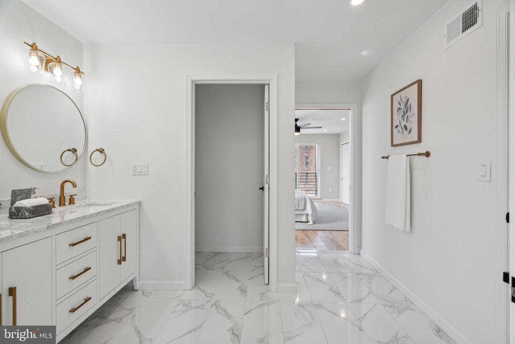 1214 S 22ND STREET