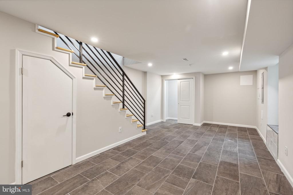 1214 S 22ND STREET
