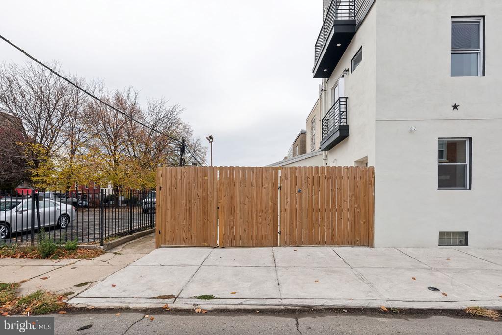 1214 S 22ND STREET