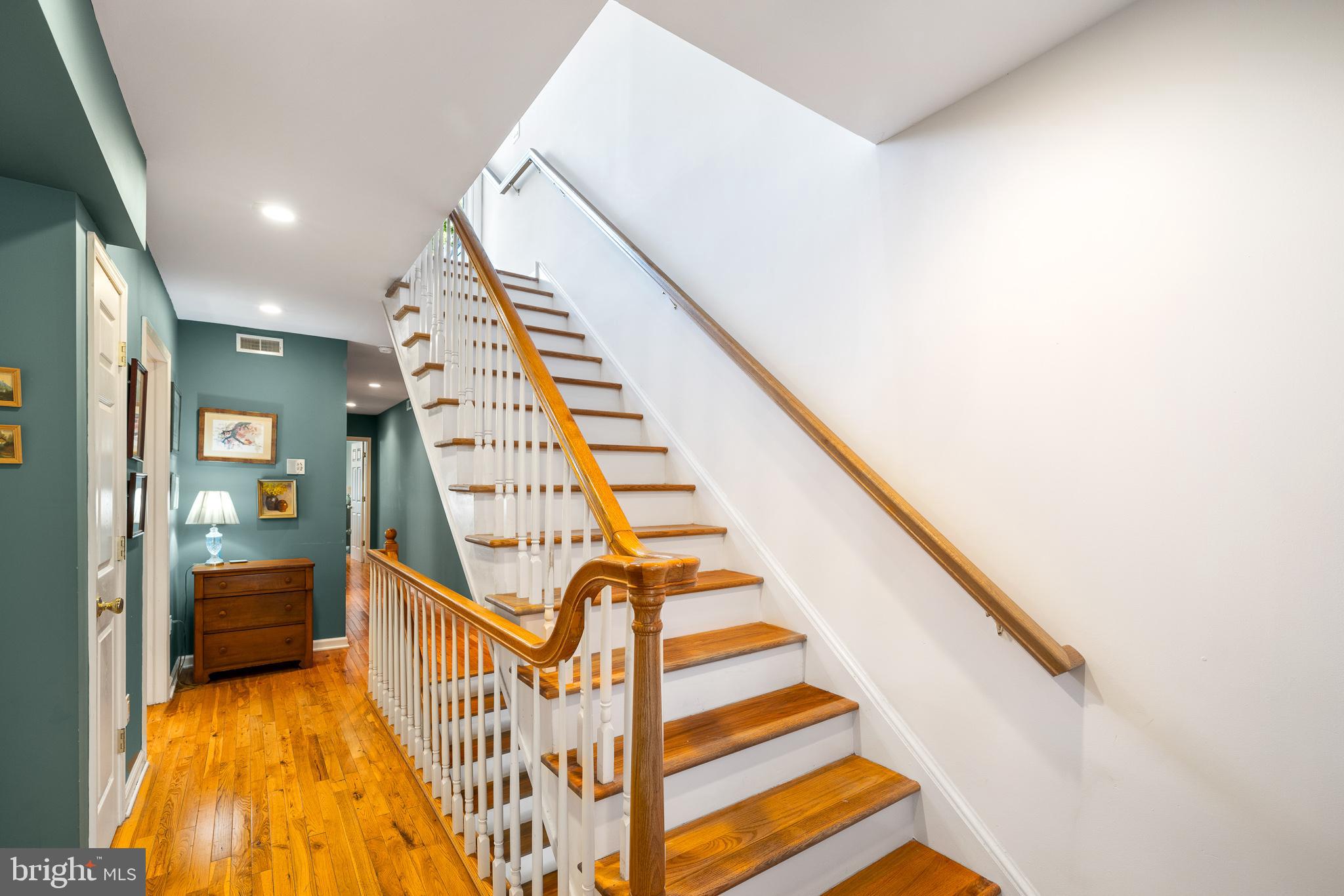 415 CATHARINE STREET