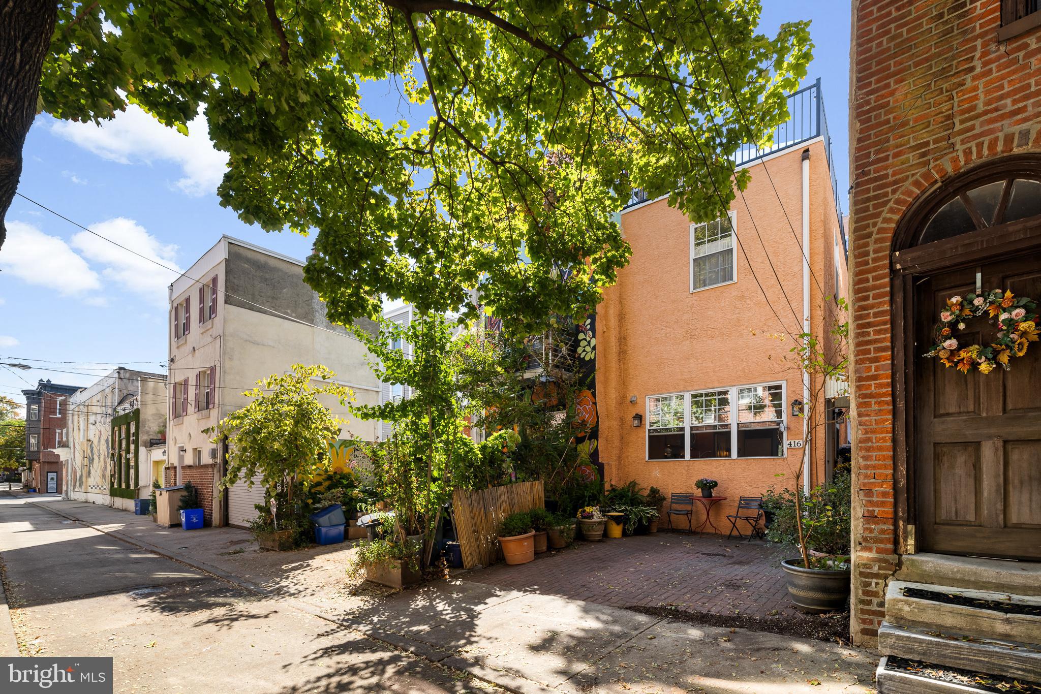 415 CATHARINE STREET