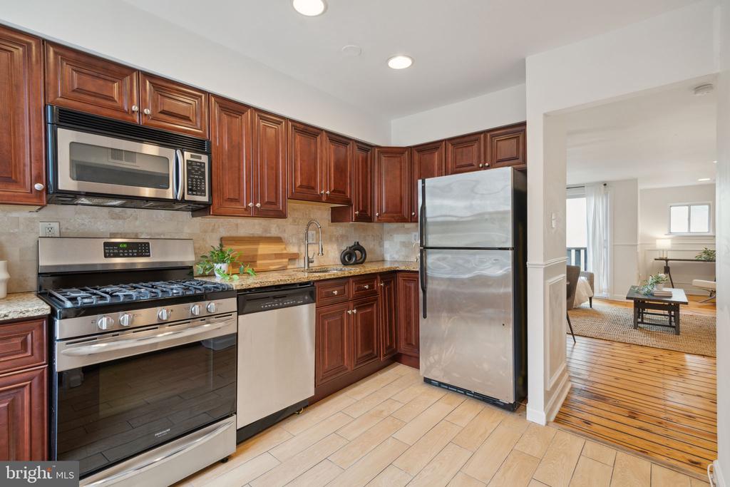 510 S 11TH STREET
