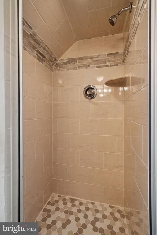 510 S 11TH STREET