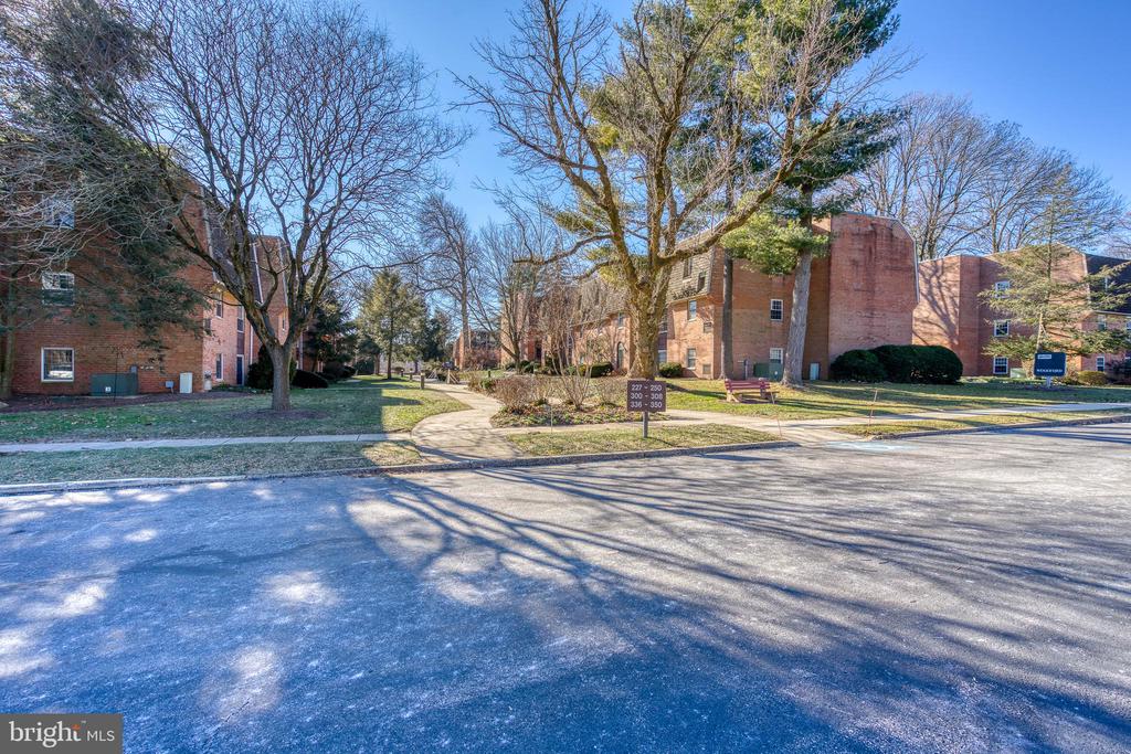 4000 GYPSY LANE 307