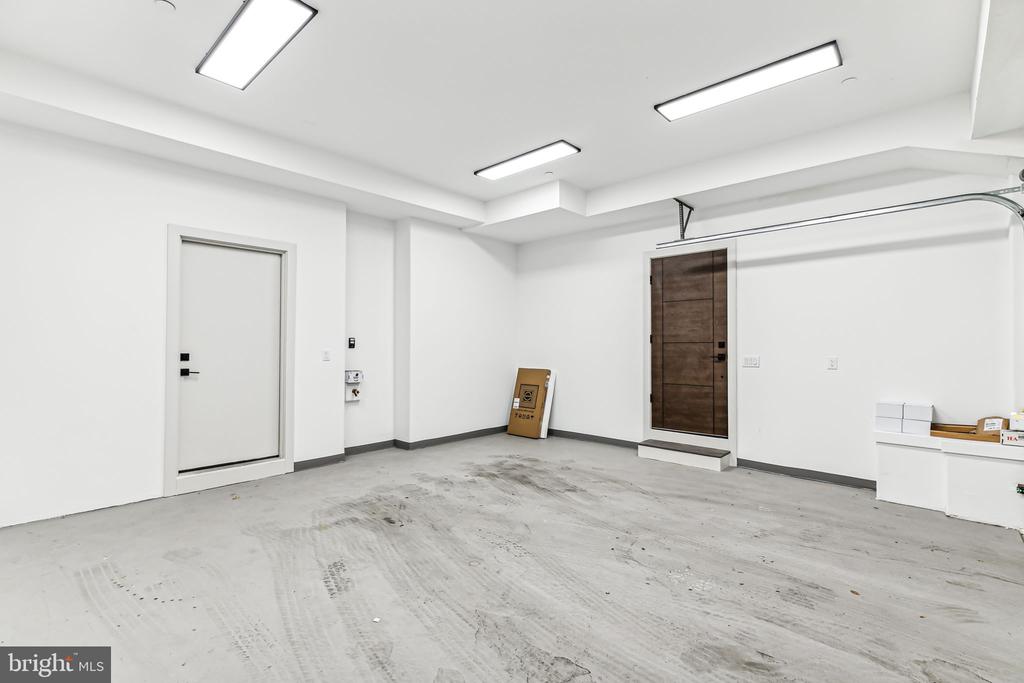 344 S HICKS STREET