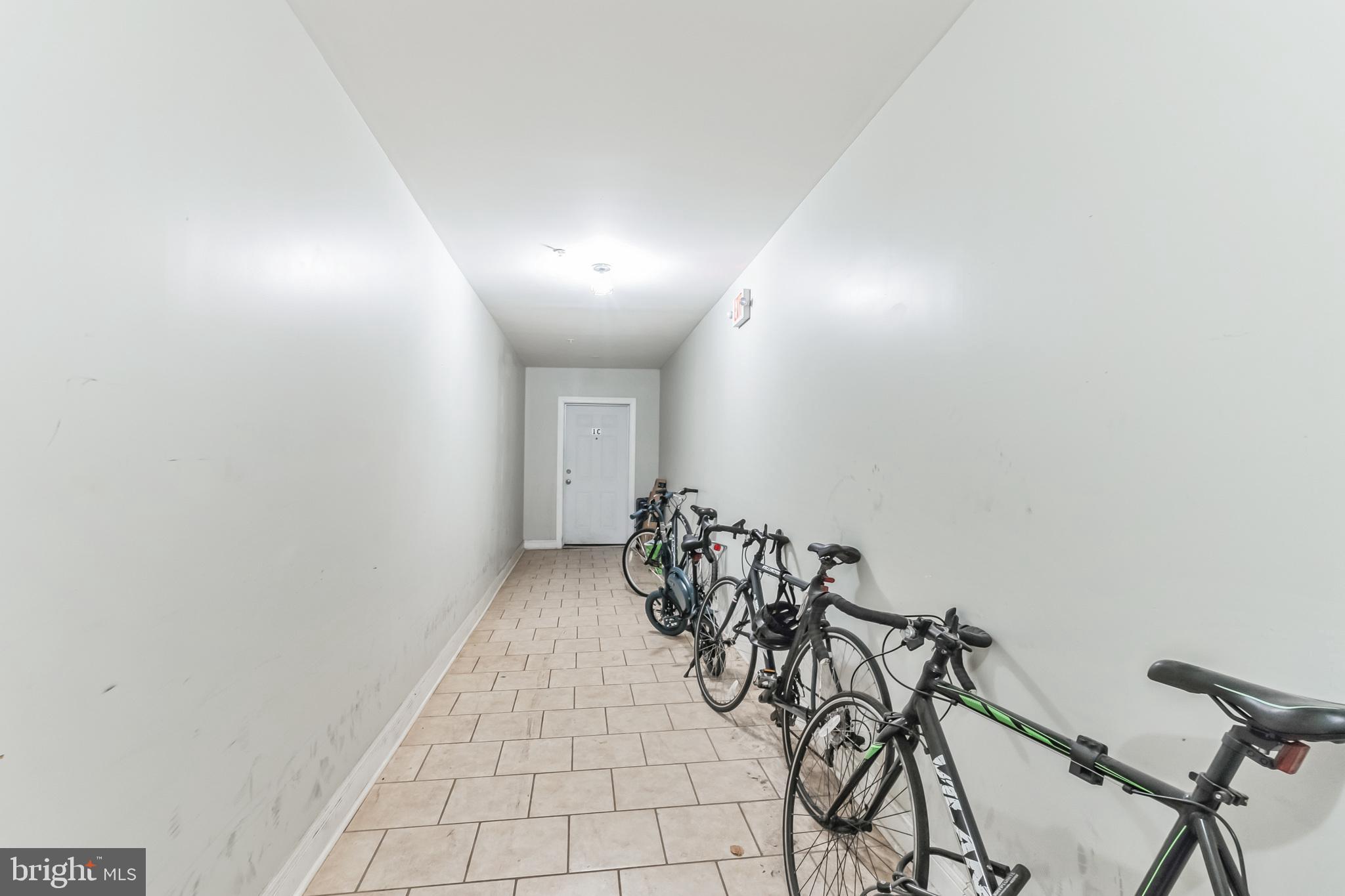 331 N 40TH STREET 3B