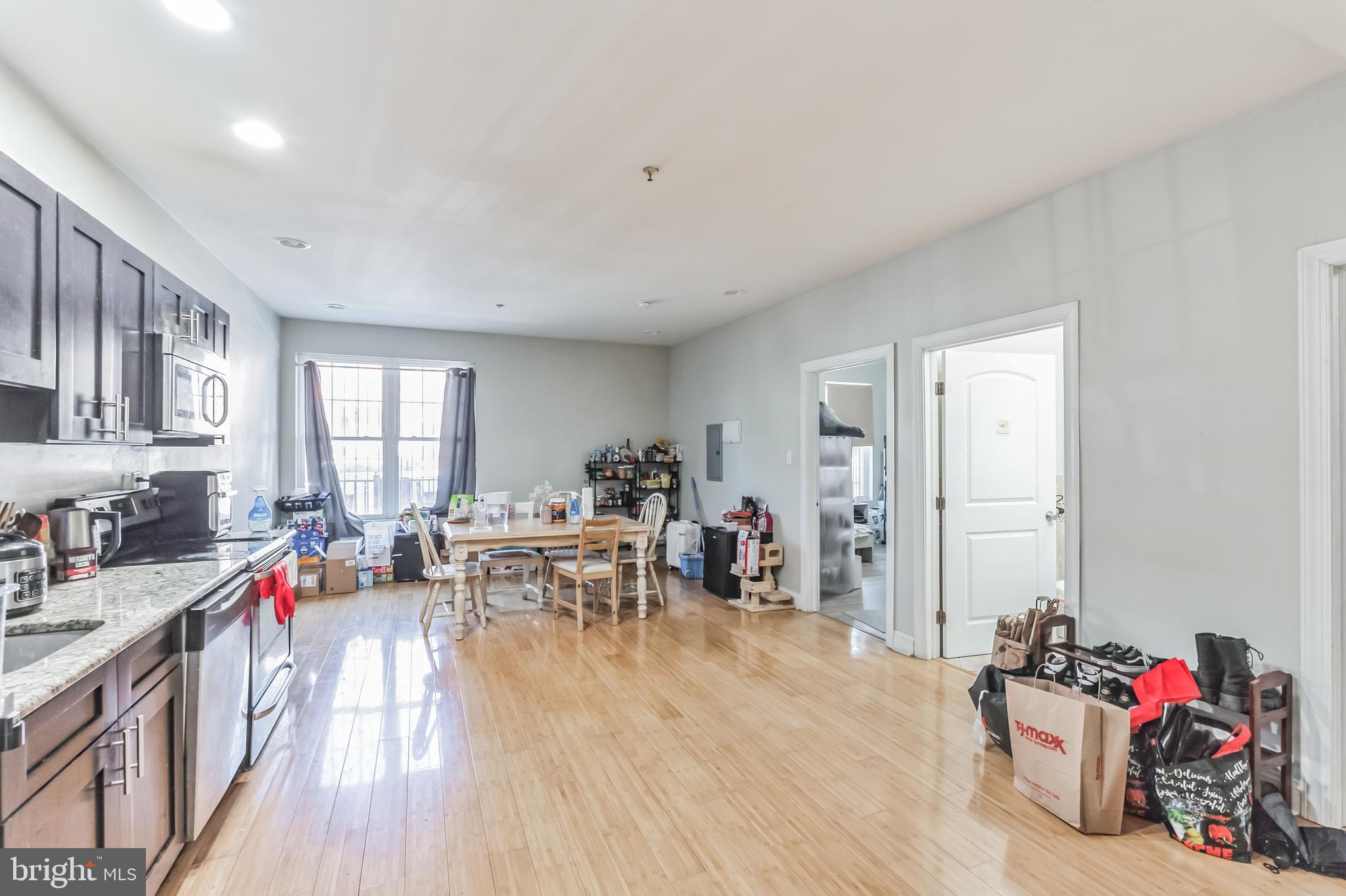 331 N 40TH STREET 3B