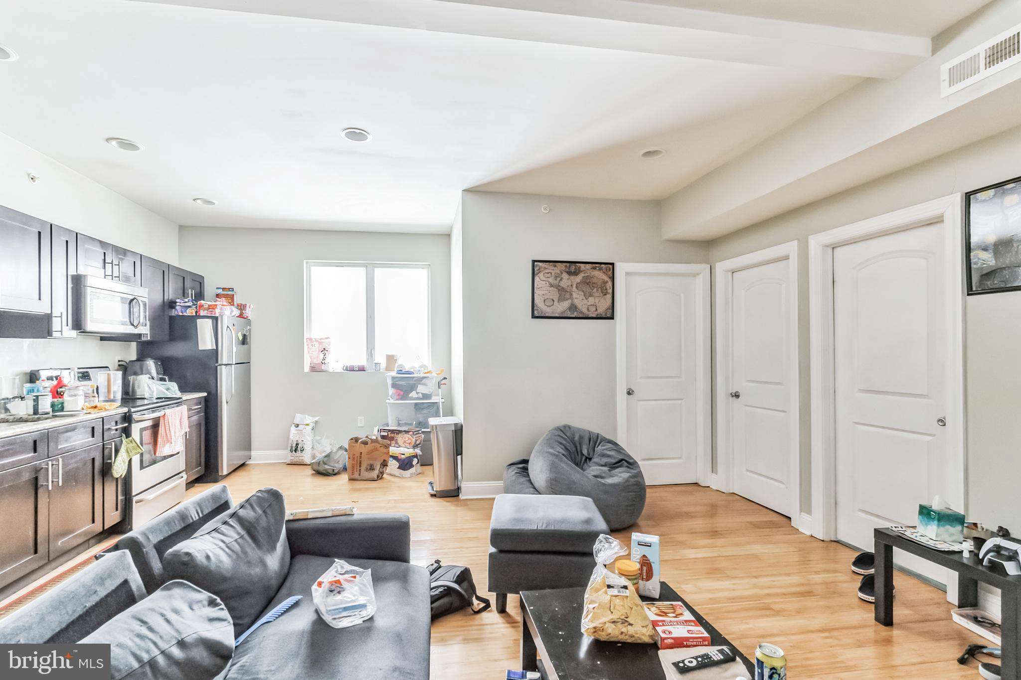 331 N 40TH STREET 3B