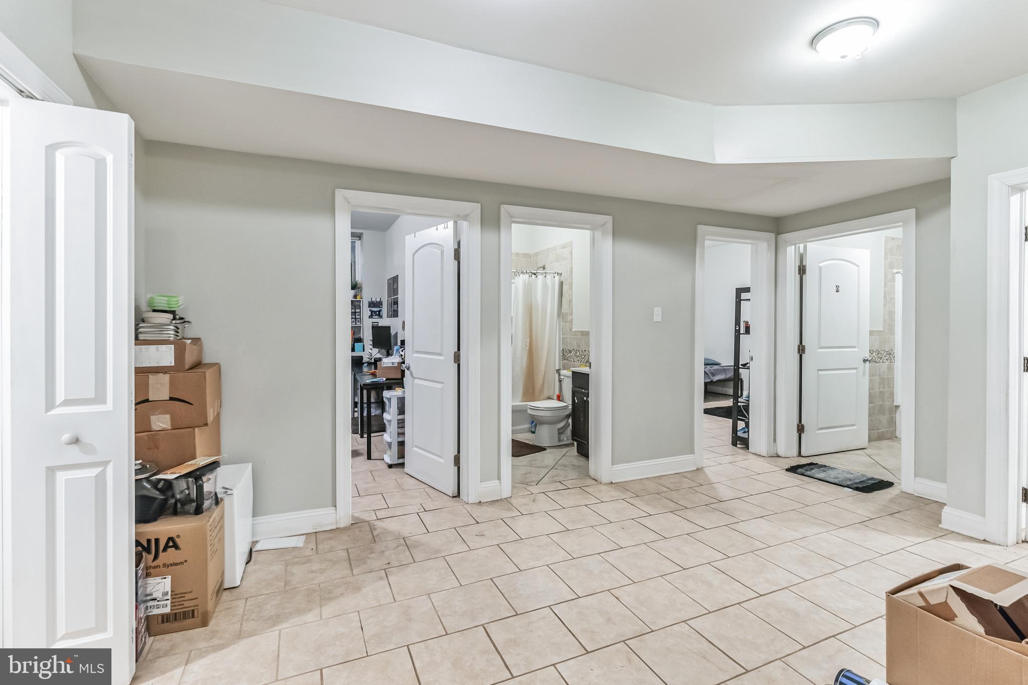 331 N 40TH STREET 3B