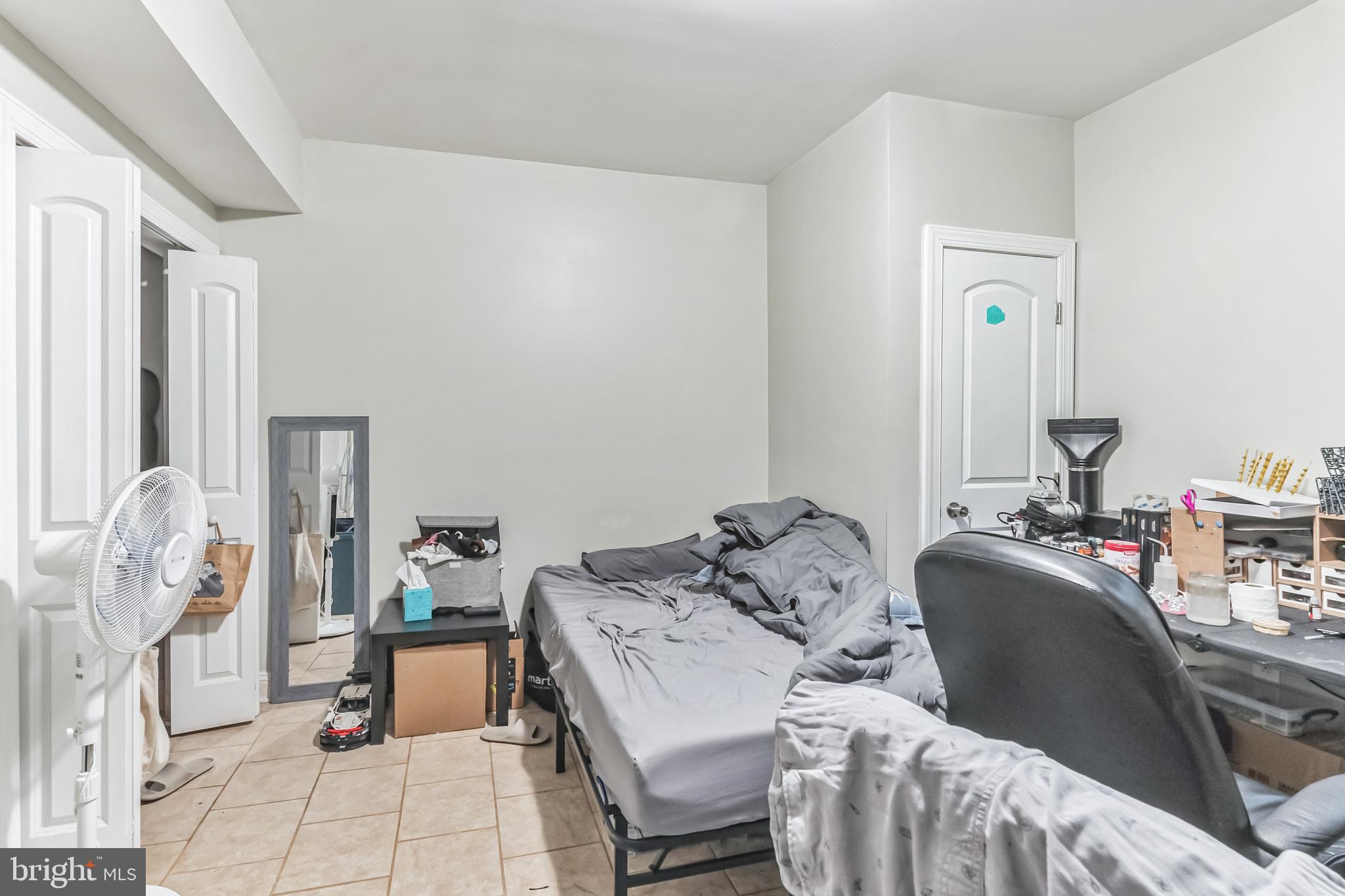 331 N 40TH STREET 3B