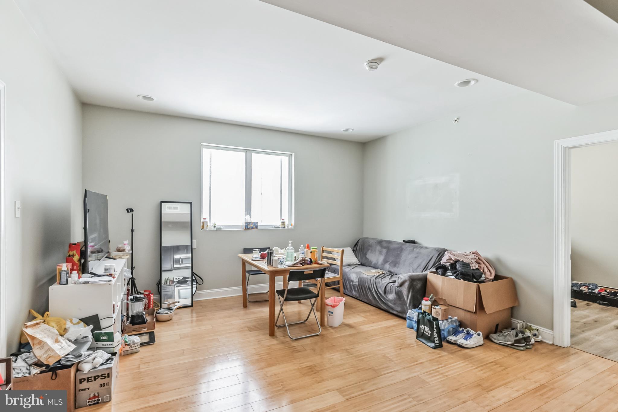 331 N 40TH STREET 3B