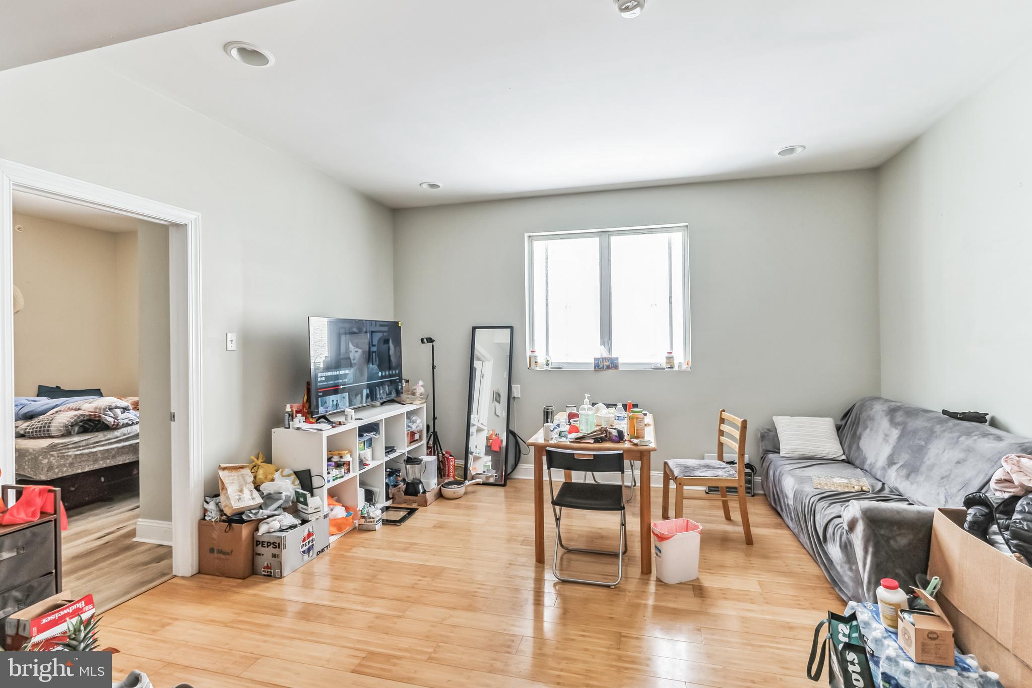 331 N 40TH STREET 3B