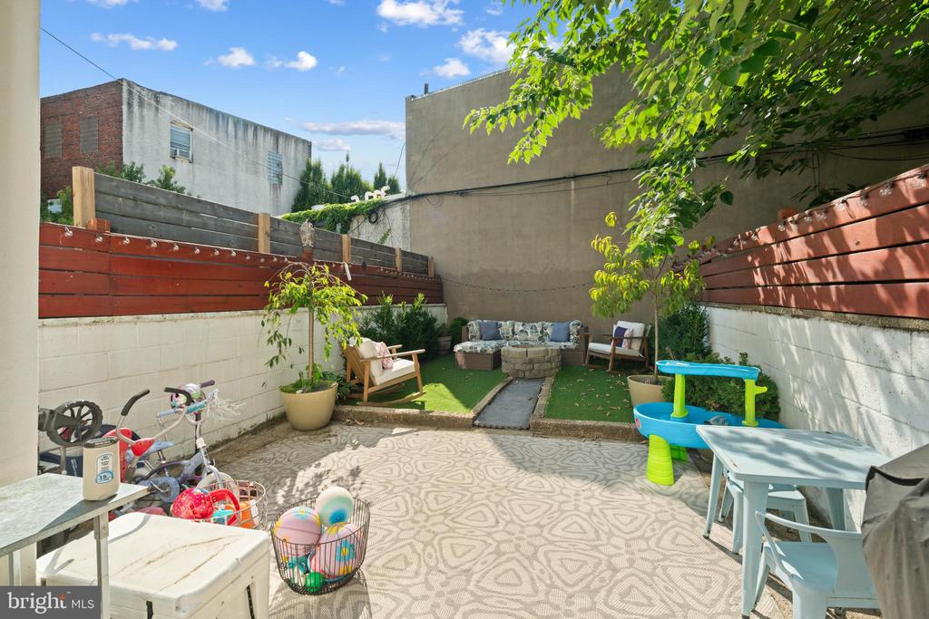 1924 S 13TH STREET